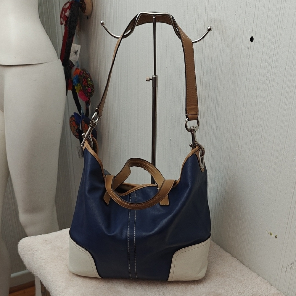 Stylish Navy and Cream Shoulder Bag